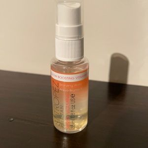 St. Tropez self tanning vitamins facial spray